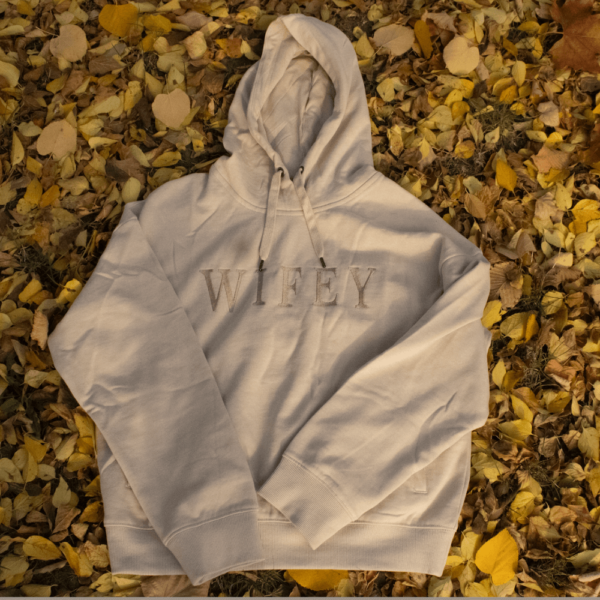 Wifey pulcsi